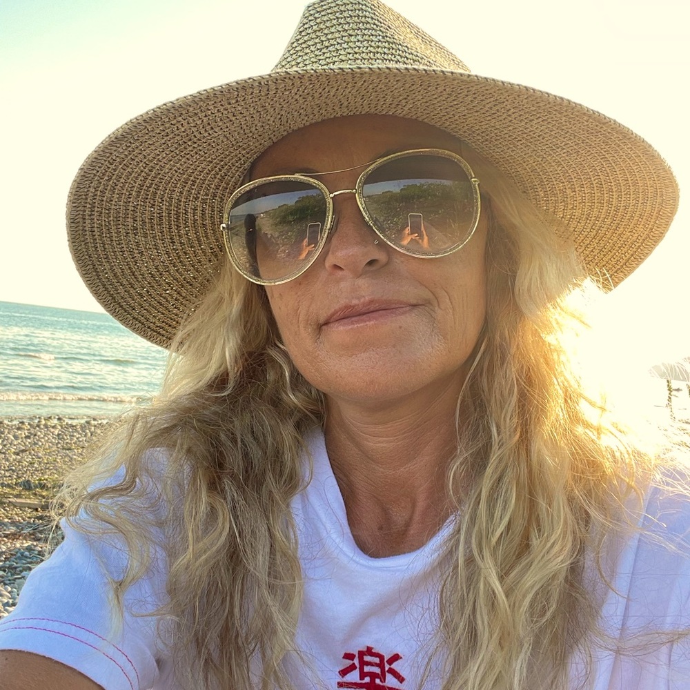 Meet your Posher, Frida